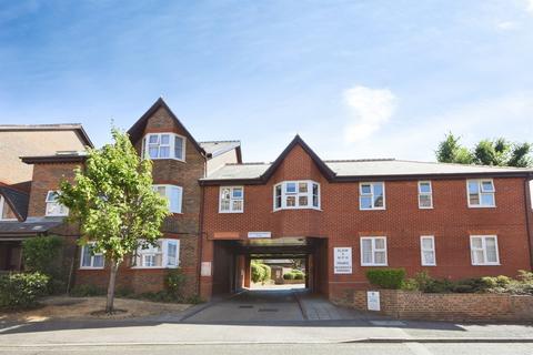 2 bedroom retirement property for sale, Eastfield Road, Brentwood