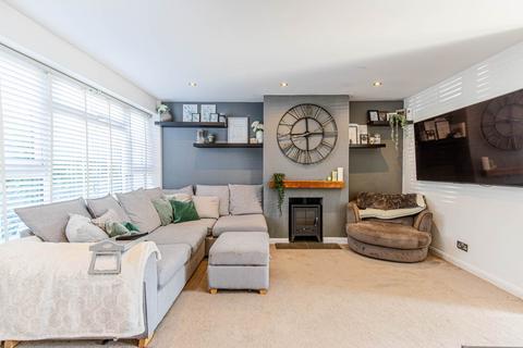 3 bedroom townhouse for sale, Park Close, Sonning Common, South Oxfordshire