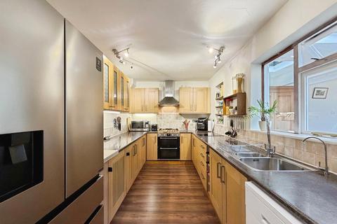 2 bedroom terraced house for sale, The Model Village, Long Itchington, Southam