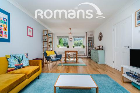 2 bedroom flat to rent, Shawfield Court, 29 Church Road, West Drayton, UB7