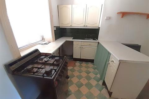 2 bedroom end of terrace house for sale, Woodhead Road, HOLMFIRTH