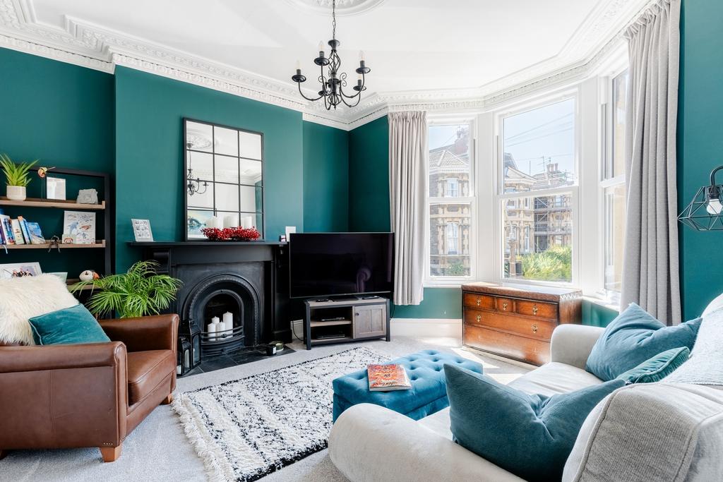 18 Cowper Road, Bristol BS6