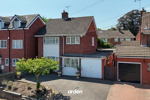 Willow Road, Bromsgrove, B61