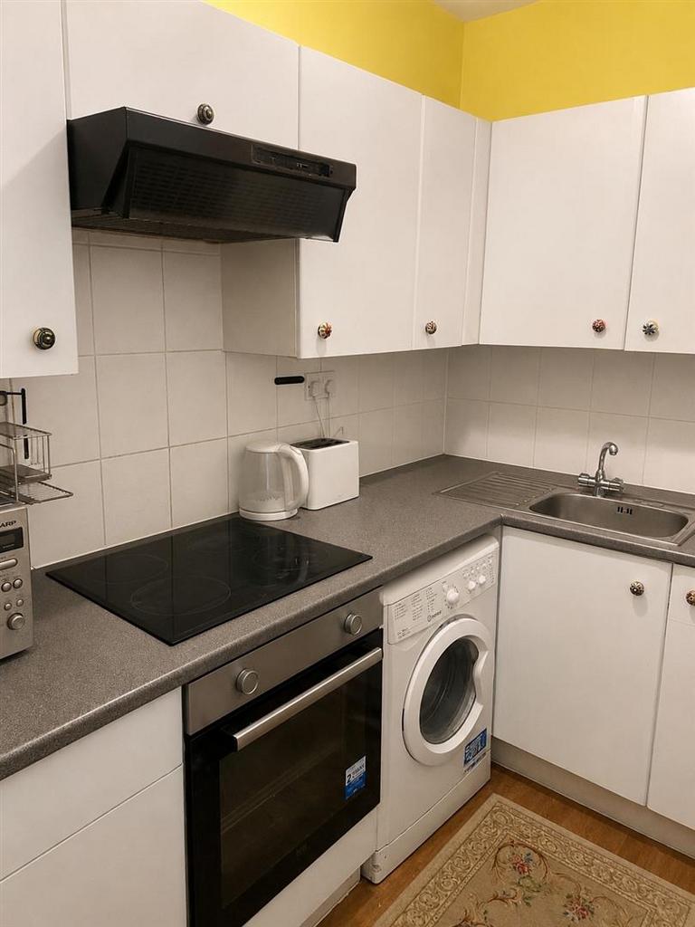 Apartment in London - View 2