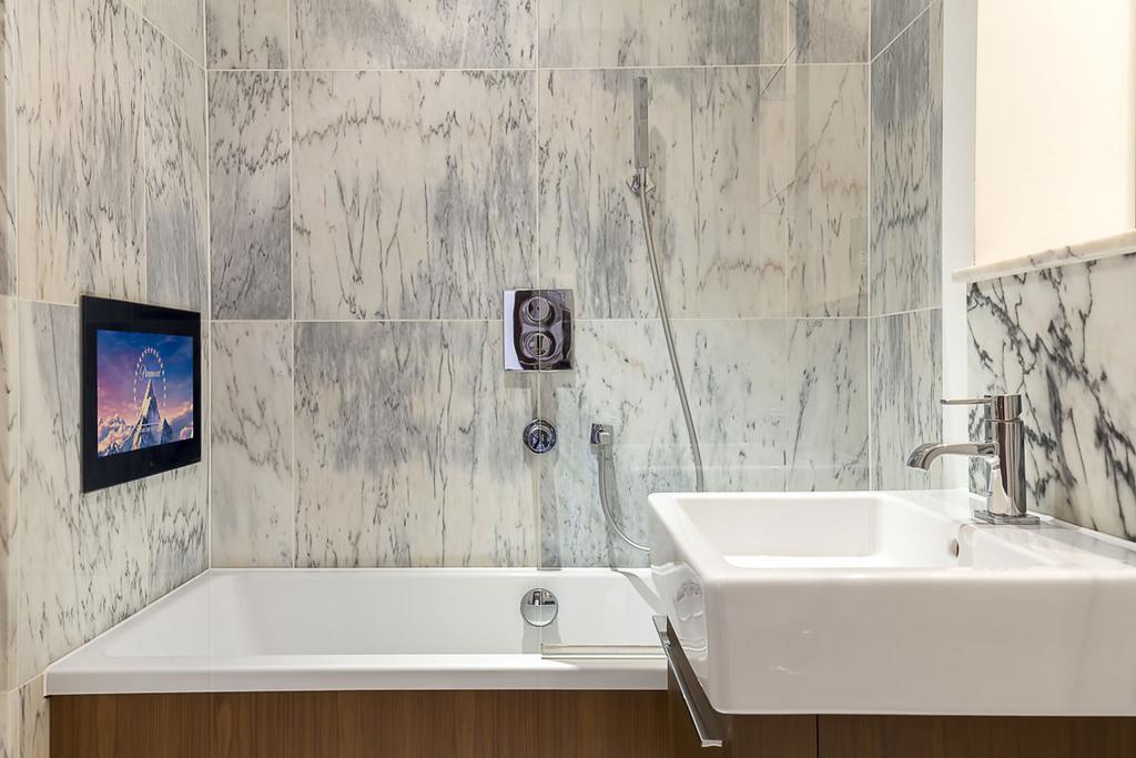 Apartment in London - More