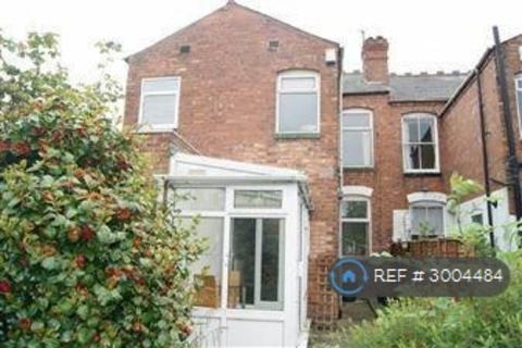 2 bedroom terraced house to rent, Victoria Road, Birmingham, B17