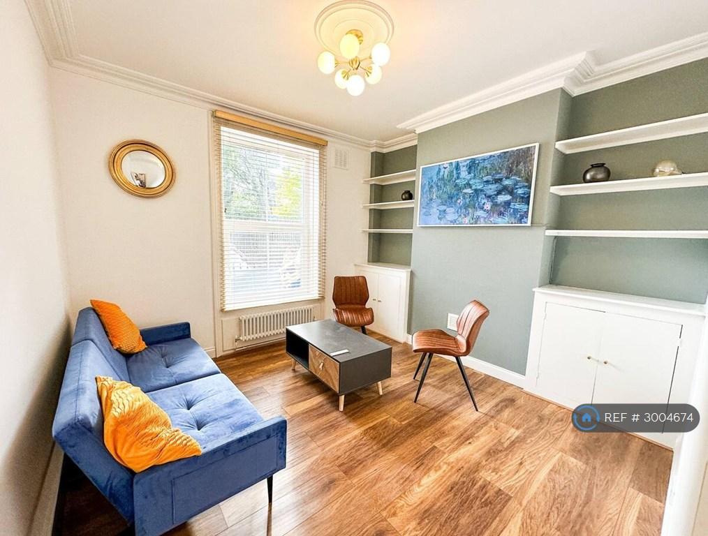 Apartment in London - View 2