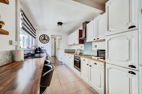 2 bedroom terraced house for sale, Florence Street, Swindon