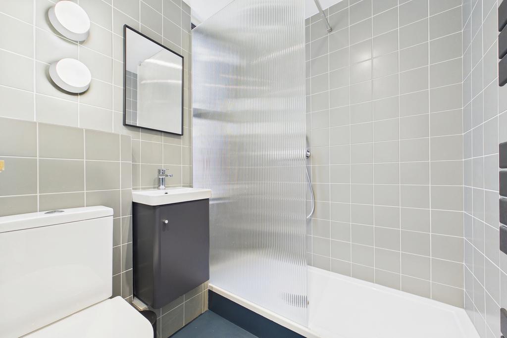 Apartment in London, Tachbrook Estate, Millbank - View 5