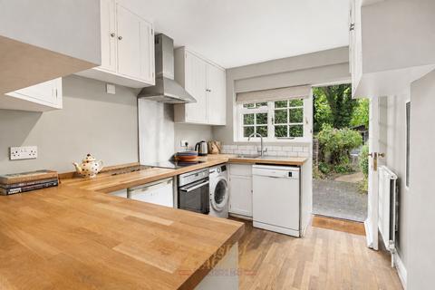3 bedroom cottage for sale, Church Street, Hartfield, TN7