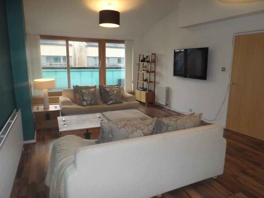 House in Glasgow - View 2