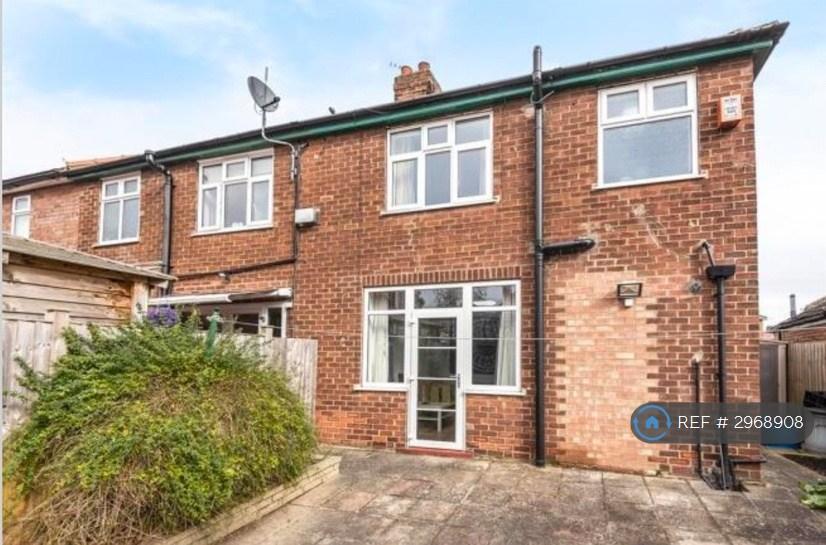 House in York - View 2