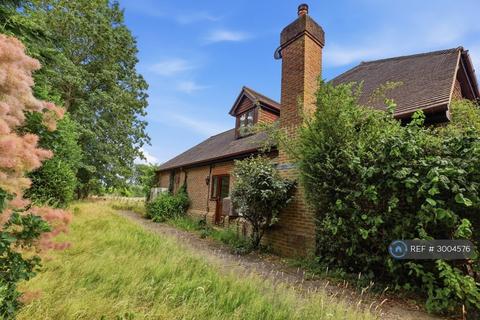 6 bedroom detached house to rent, Woodhill, Woking, GU23