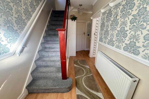 3 bedroom semi-detached house to rent, Whitby Avenue, Manchester, M16