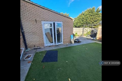 undefined, Millers Park, Wellingborough, NN8