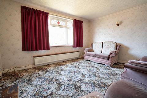 2 bedroom bungalow for sale, Green Lane, West Vale