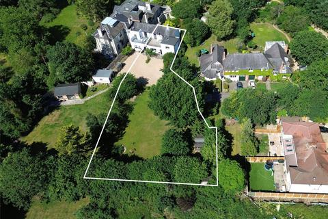 4 bedroom semi-detached house for sale, The Drive, Surrey TW19