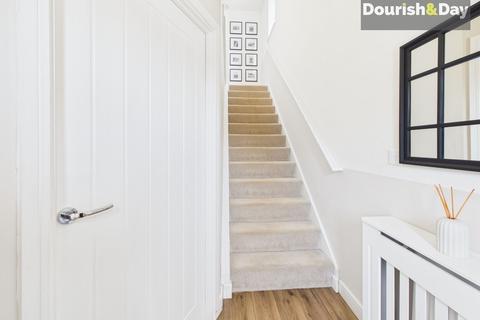 3 bedroom semi-detached house for sale, Till View, Stafford ST16