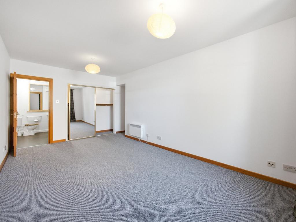 Apartment in Edinburgh, The Shore, Leith Harbour & Newhaven - More