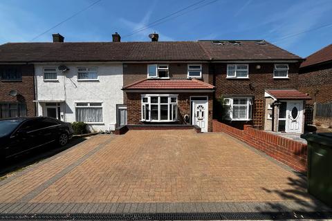 Faringdon Avenue, Romford