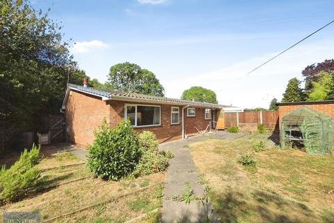 2 bedroom bungalow for sale, Clover Drive, Birmingham