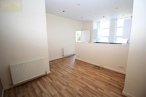 1 bedroom apartment to rent, Irlam Road, Flixton, Manchester