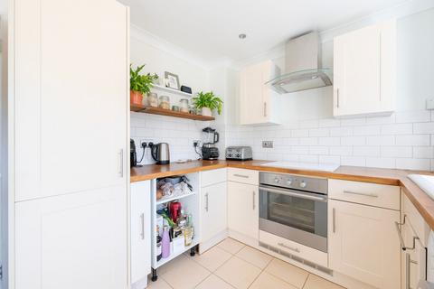 2 bedroom end of terrace house for sale, Wheatfields, Bury St. Edmunds IP31