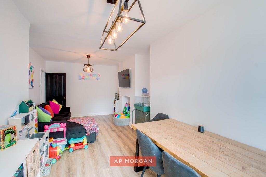 House in Bromsgrove, Rubery - More
