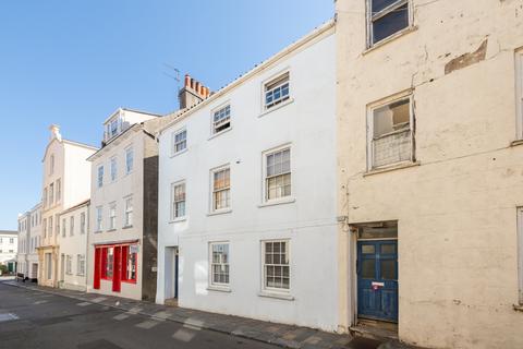 2 bedroom apartment for sale, Havilland Street, St. Peter Port, Guernsey