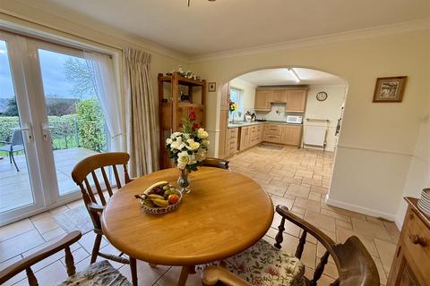5 bedroom detached bungalow for sale, Bellevue Road, Cowes