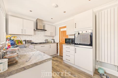 2 bedroom semi-detached bungalow for sale, Maesglas, Cardigan, SA43