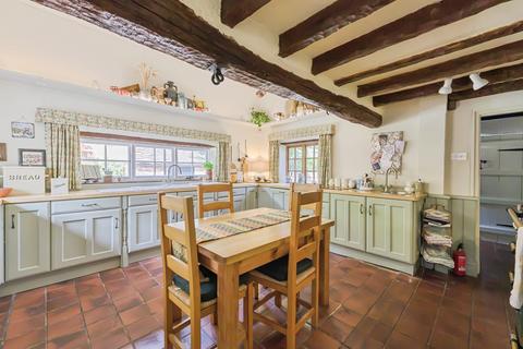 5 bedroom detached house for sale, Quarry Lane, Atherstone