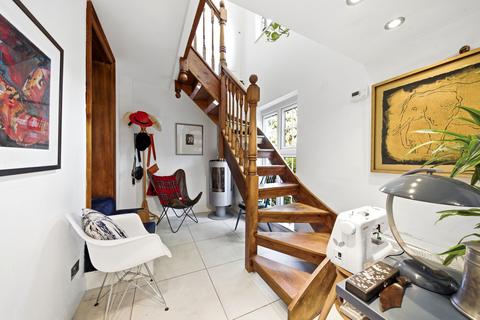 2 bedroom end of terrace house for sale, Newmarket Road, Cambridge, CB5