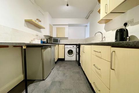 undefined, FLAT 11 (BASEMENT), 1 Princess Royal Terrace, Scarborough, YO11