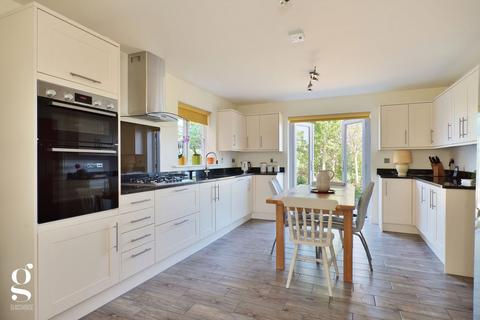 4 bedroom detached house for sale, Winding Pool Close, Dymock, Gloucestershire, GL18 2BJ