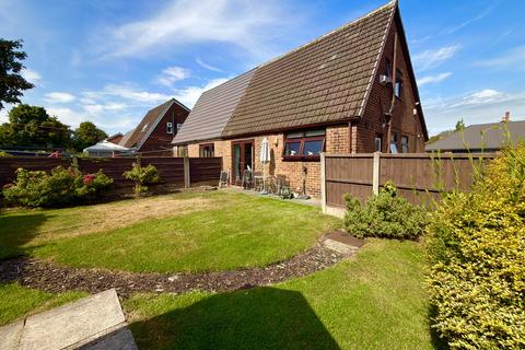 3 bedroom semi-detached house for sale, Wilby Avenue, Bolton, BL3