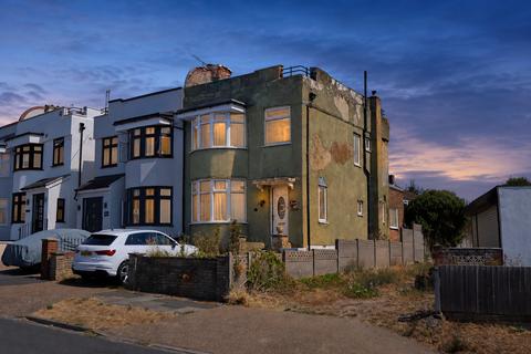 undefined, Horndon Road, Collier Row, RM5