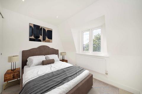 2 bedroom flat for sale, London Road, Kingston Upon Thames KT2