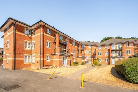 2 bedroom flat for sale, Archers Road, Banister Park, Southampton, Hampshire, SO15