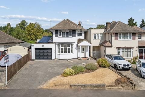 3 bedroom detached house for sale, Oaklands Avenue, Watford WD19