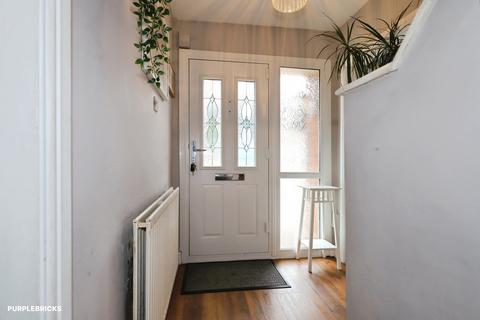 4 bedroom semi-detached house for sale, Laburnum Road, Wolverhampton, WV4