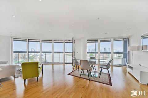 2 bed flat/apartment for rent in Dowells Street London SE10