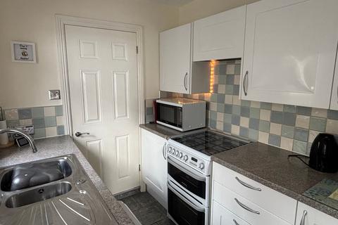 1 bedroom ground floor flat to rent, Commercial Road, Dawlish, EX7
