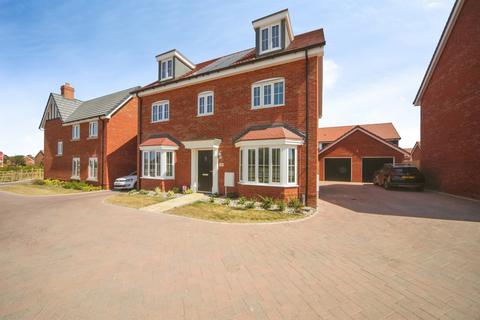5 bedroom detached house for sale, Ellis Close, Bury St. Edmunds