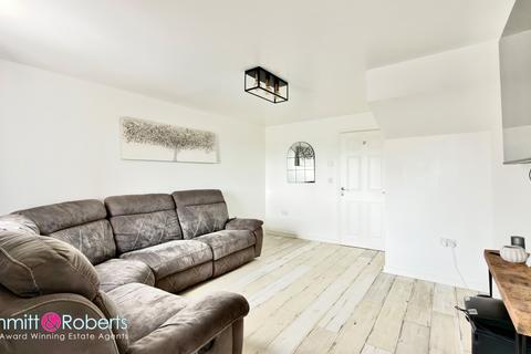 3 bedroom semi-detached house for sale, Montanna Close, Houghton le Spring, Tyne and Wear, DH4 6FN