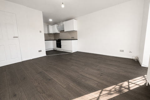 2 bedroom flat to rent, Forest Road, Leytonstone, E11