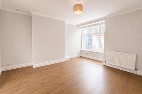 3 bedroom end of terrace house for sale, Edmund Street, Lancashire BB2