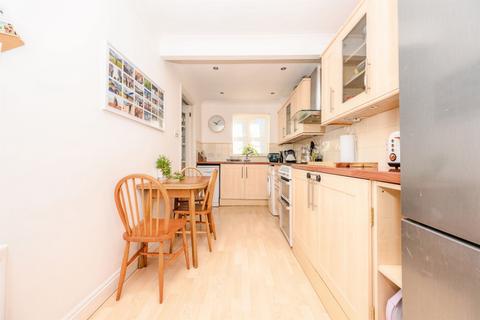 2 bedroom semi-detached house for sale, Yeomans Court, Hemel Hempstead