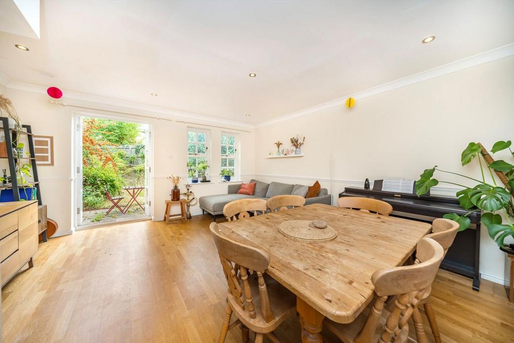 Open-plan living area, open plan living