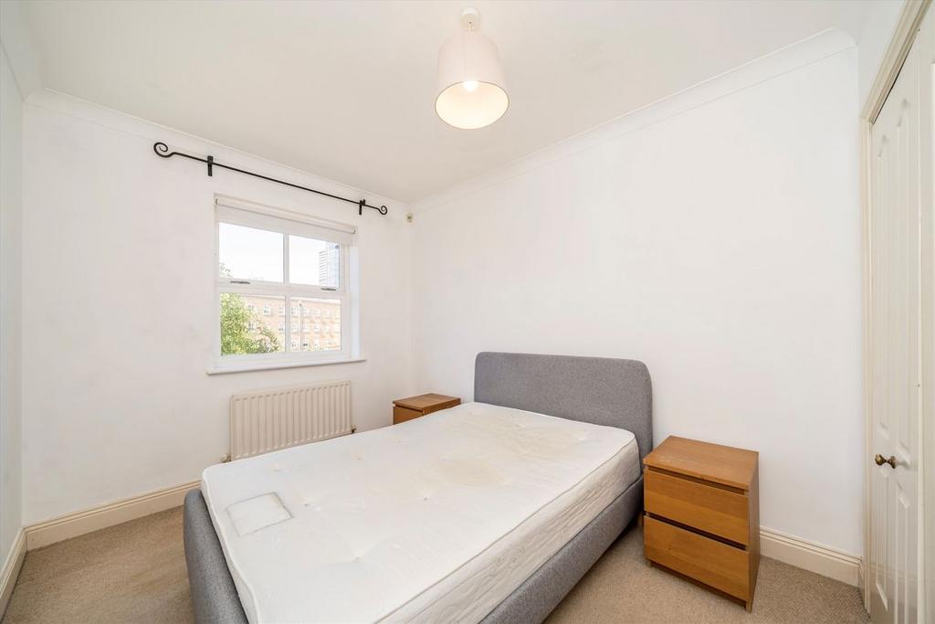 Apartment in London - View 5